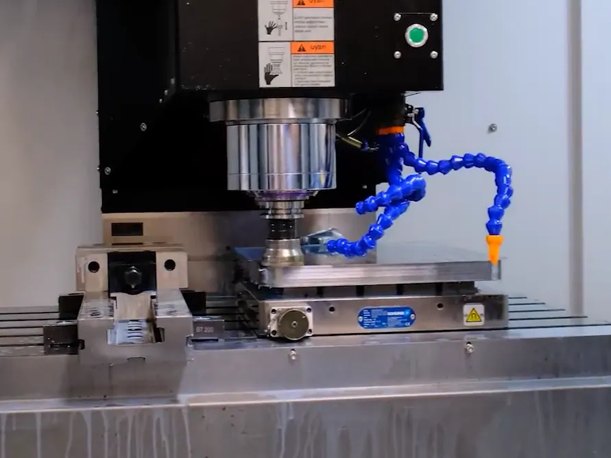 Enelsis CNC-Bearbeitungszentrum